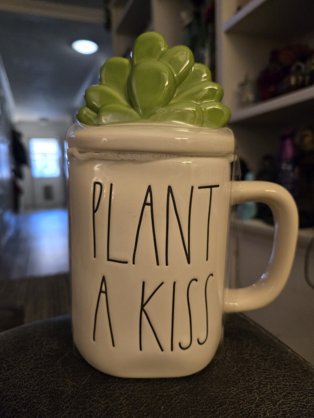 Rae Dunn, Plant A Kiss, Lidded Mug, New